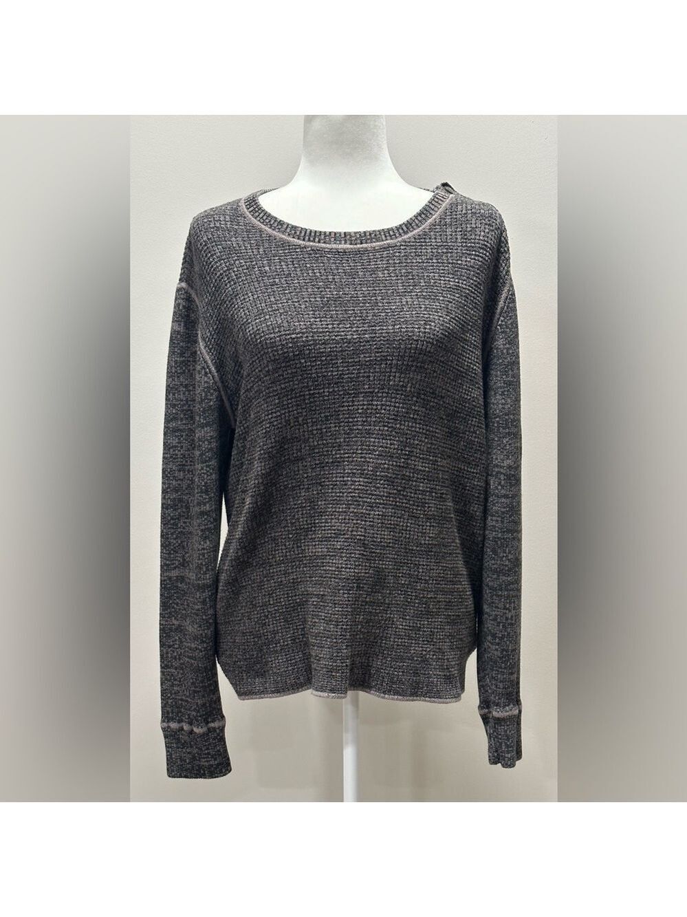 7 for All Mankind Knit Long Sleeve Top Shoulder Buttons Woman’s Size XL
